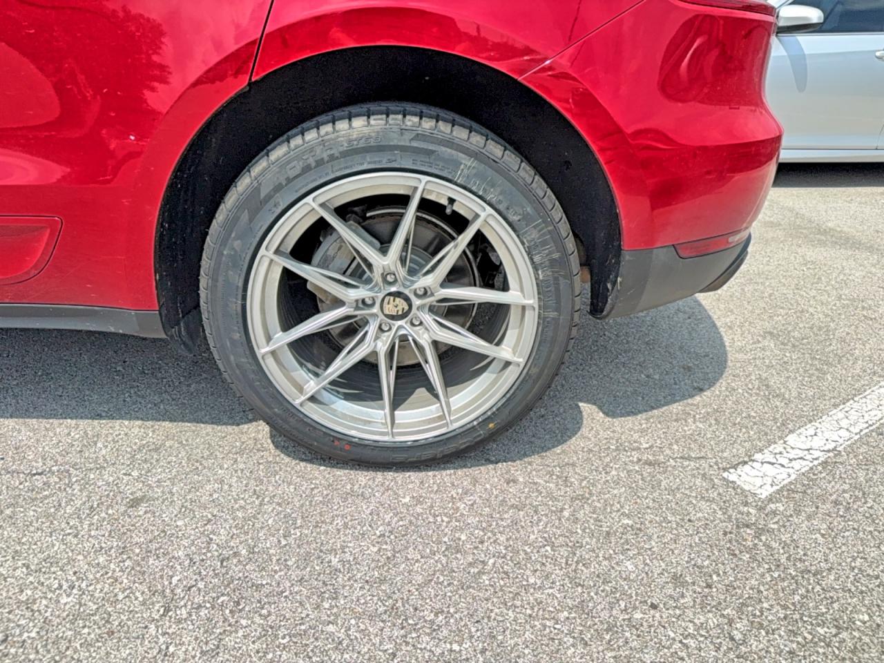 Porsche Macan S