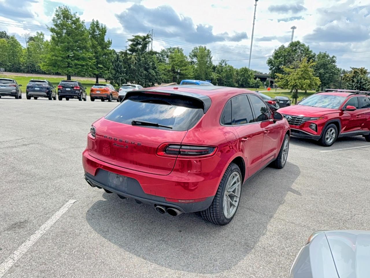 Porsche Macan S
