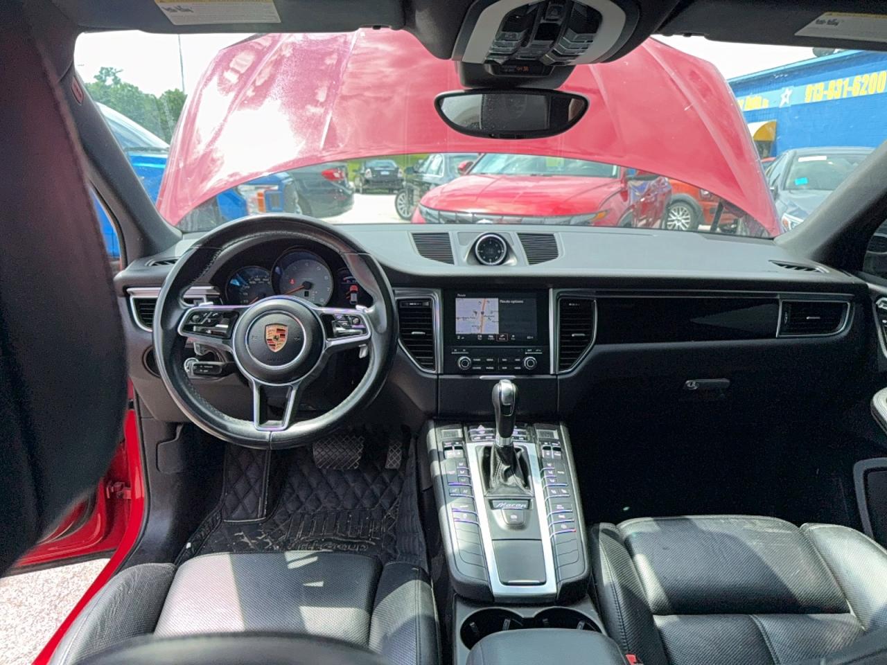 Porsche Macan S