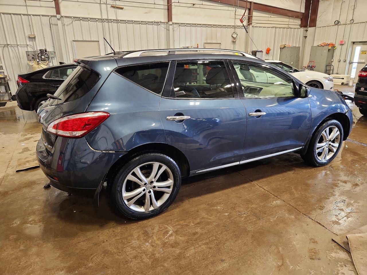Nissan Murano S