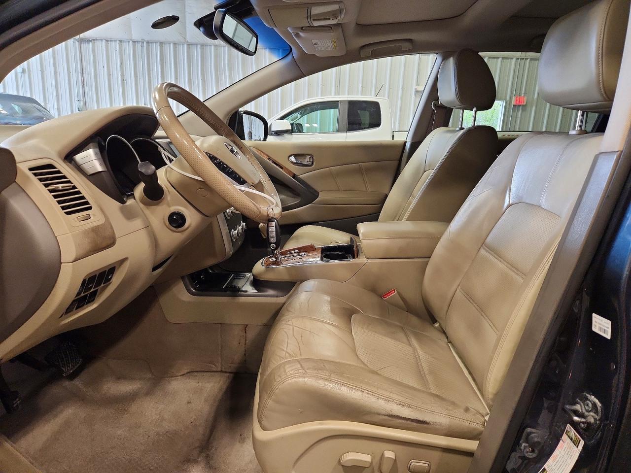 Nissan Murano S