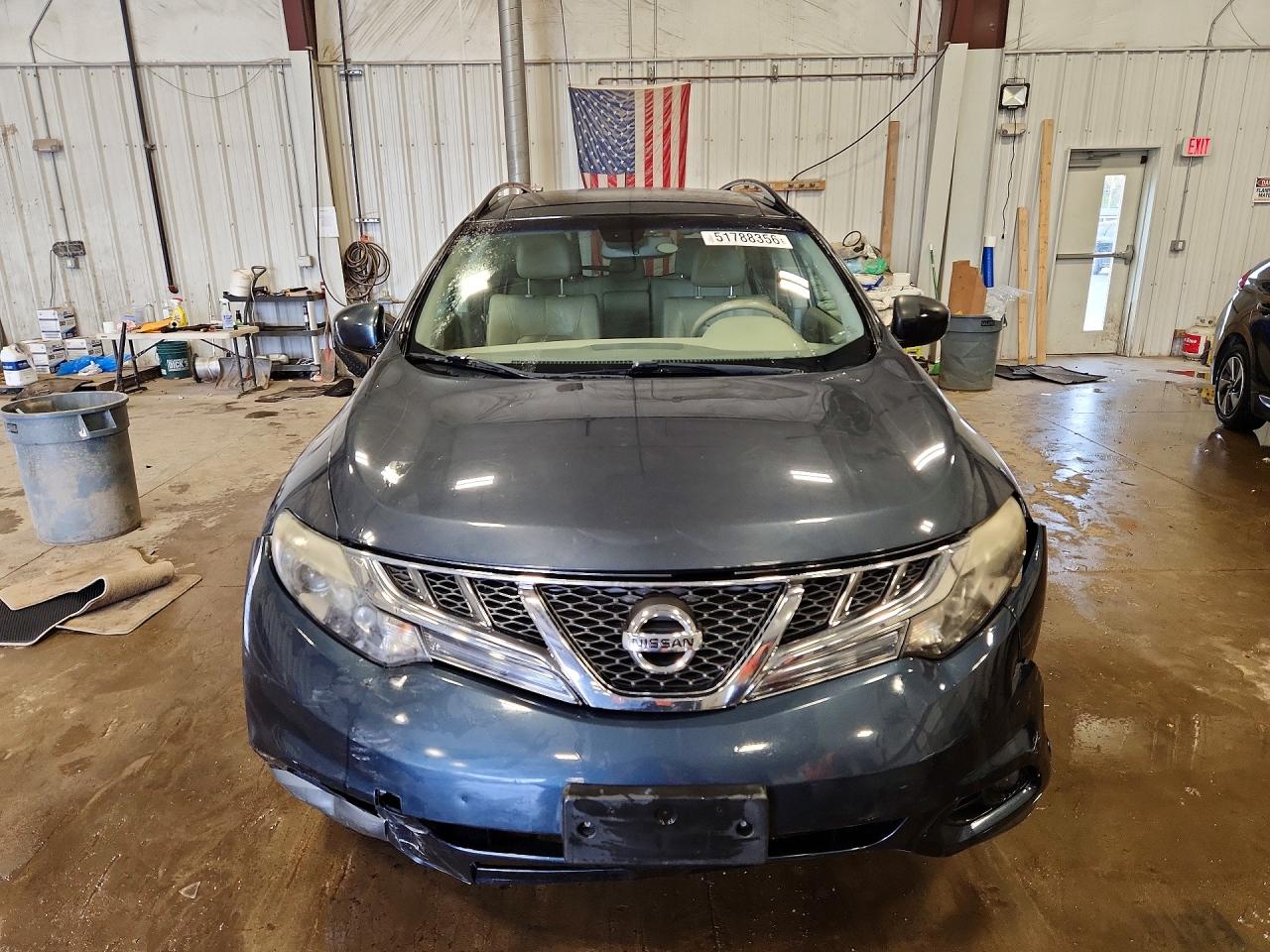 Nissan Murano S