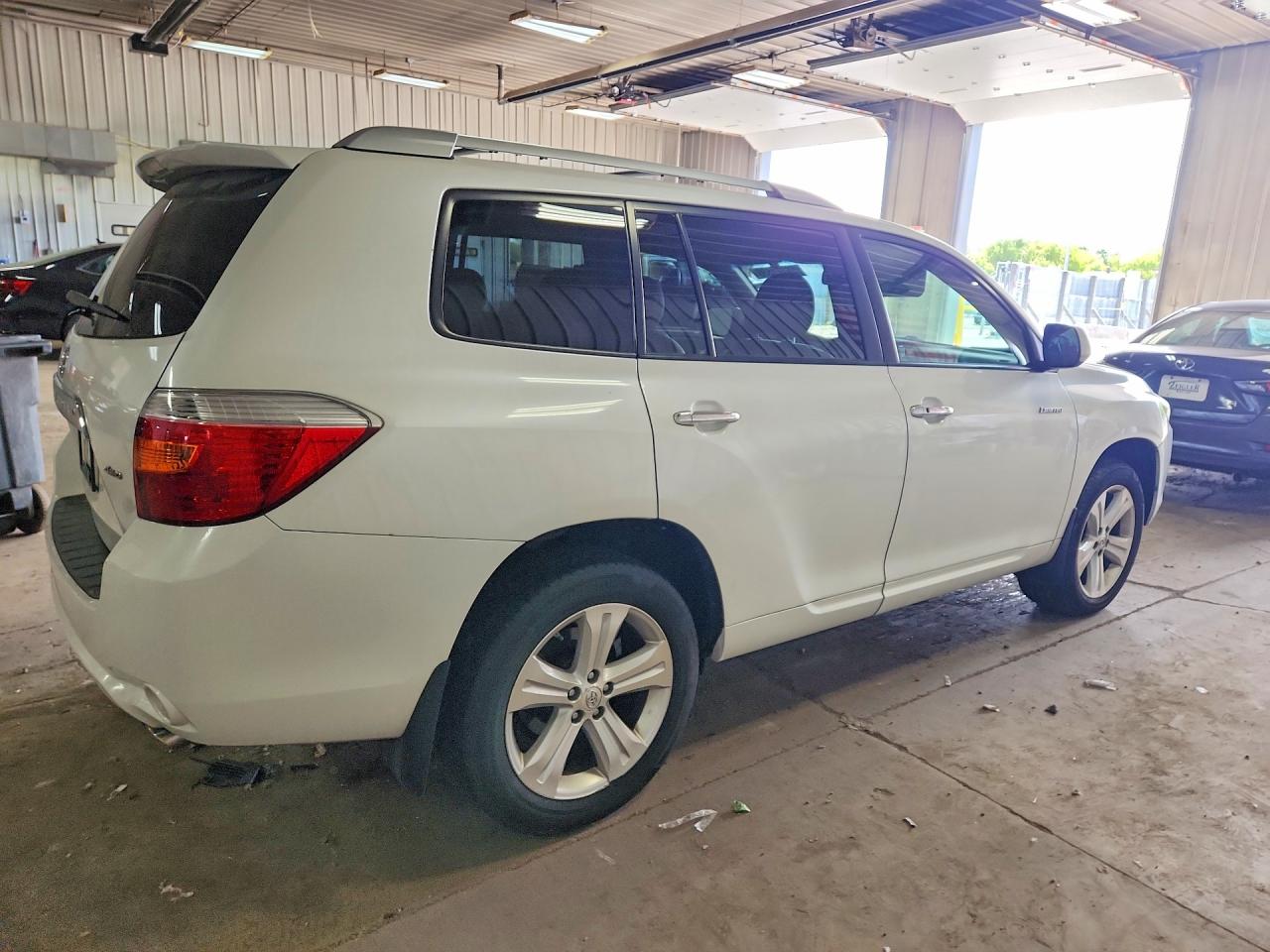 Toyota Highlander Limited