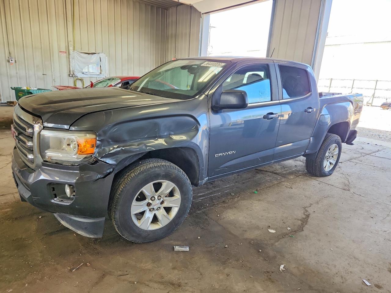 Salvage GMC Canyon Image