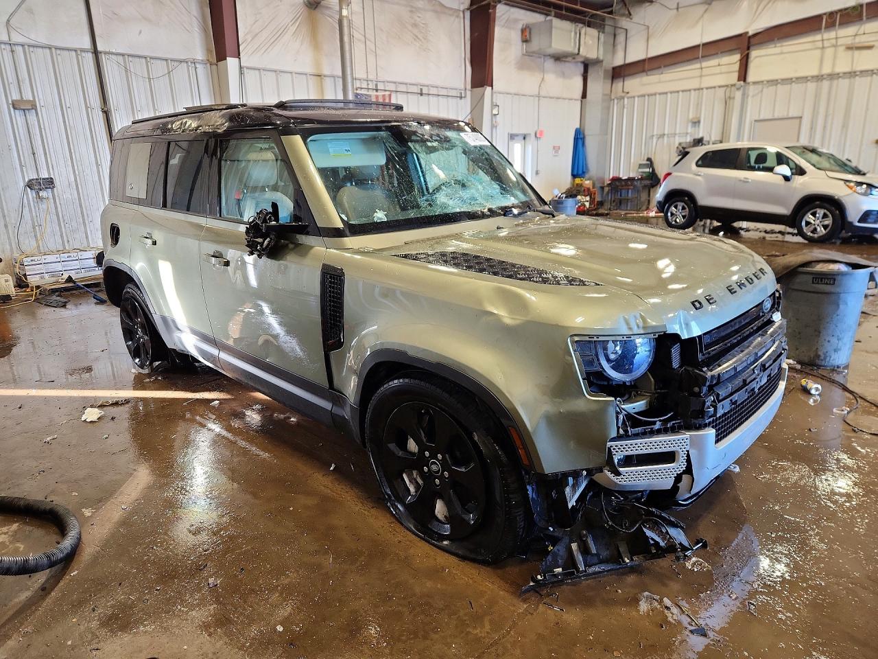Land Rover Defender 110 Hse