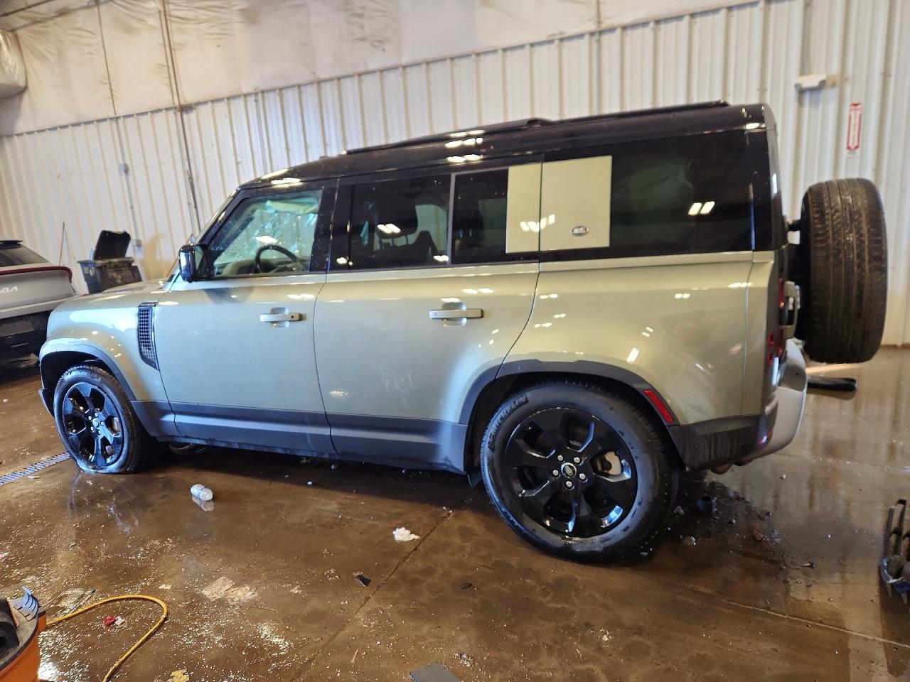 Land Rover Defender 110 Hse