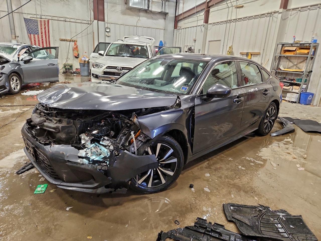 Salvage Honda Civic Image