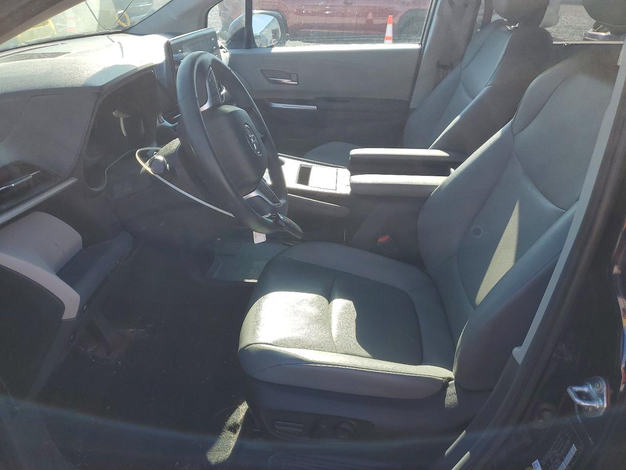 Toyota Sienna Xle 7-passenger