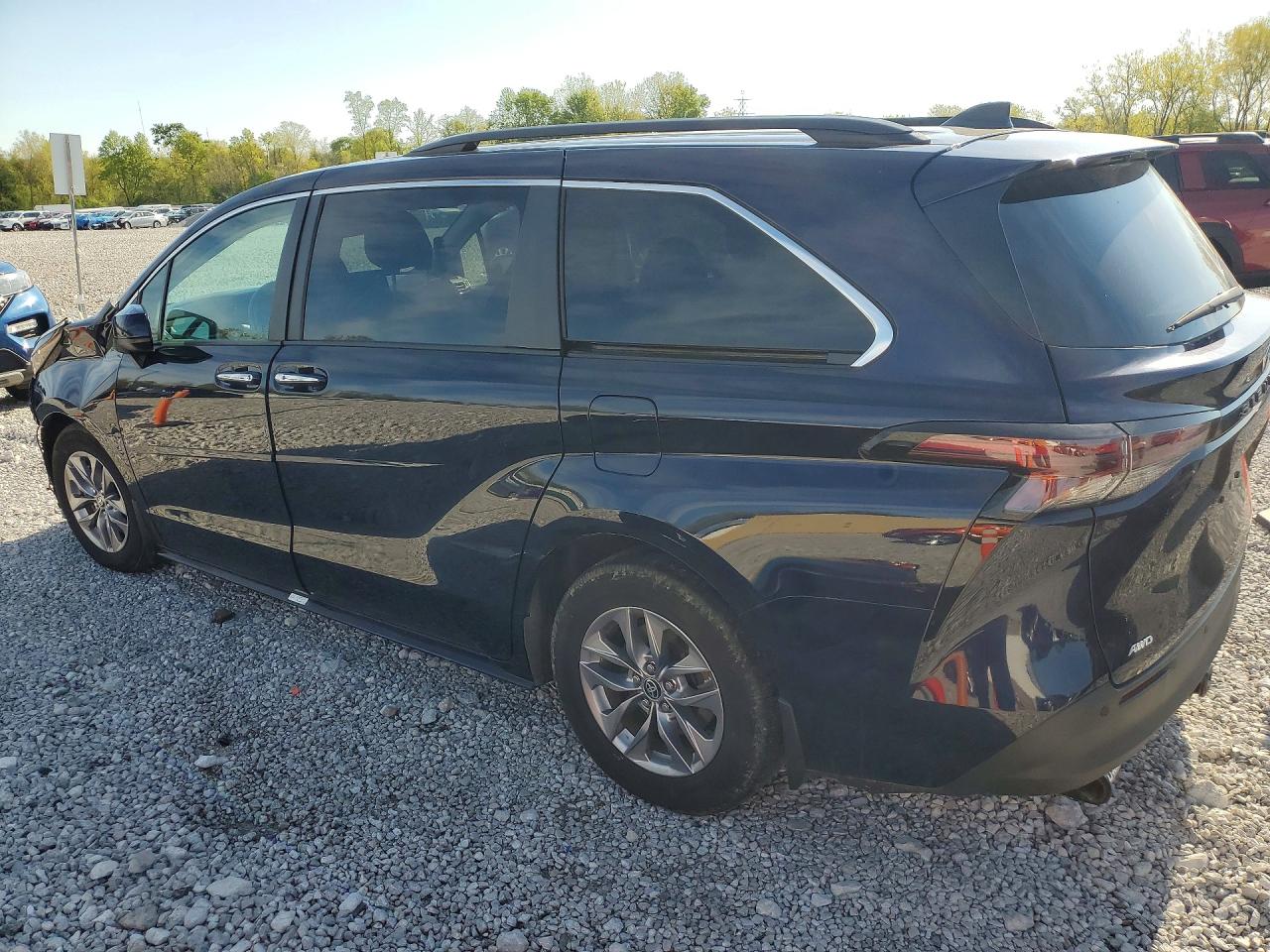 Toyota Sienna Xle 7-passenger