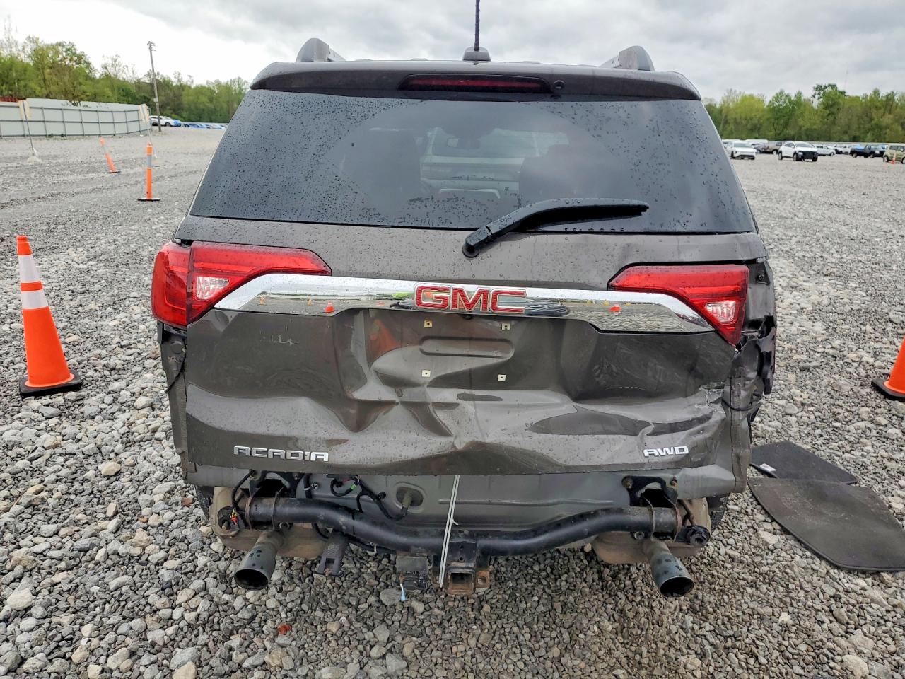 GMC Acadia Sle