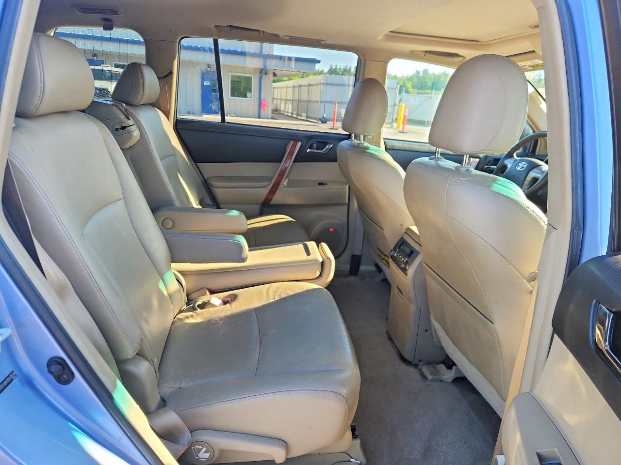 Toyota Highlander Limited