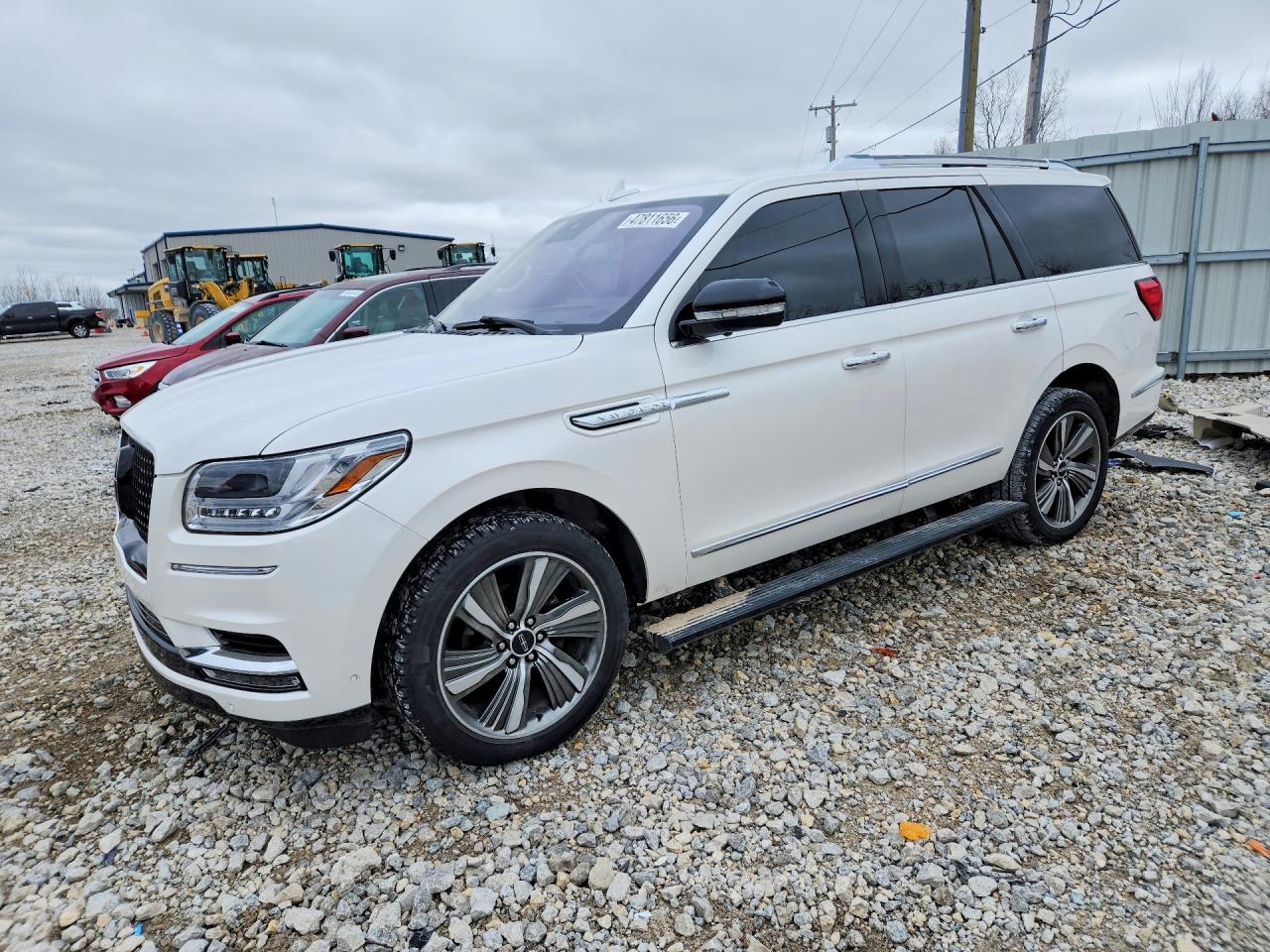 Salvage Lincoln Navigator Image