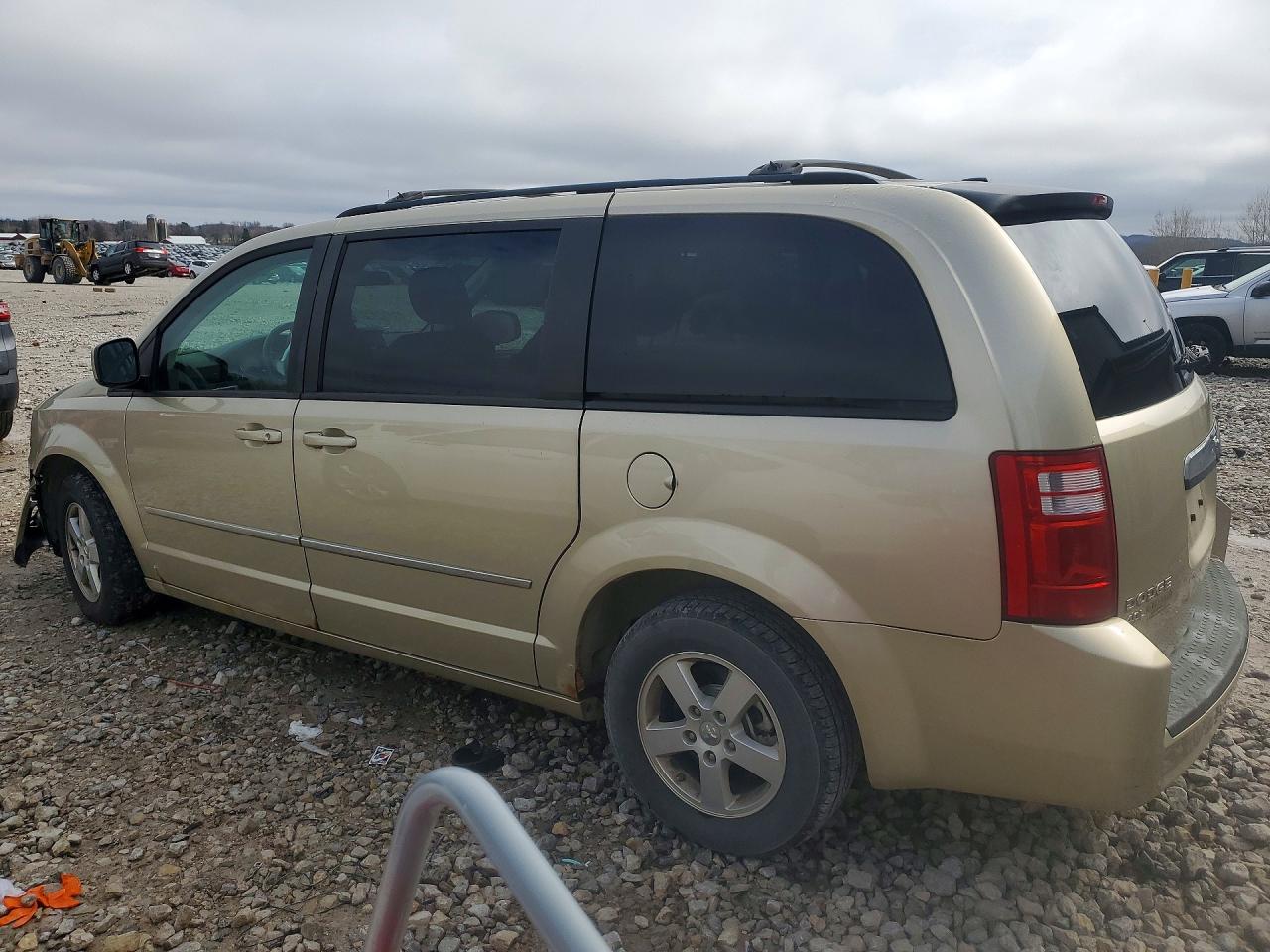 Dodge Caravan Sxt