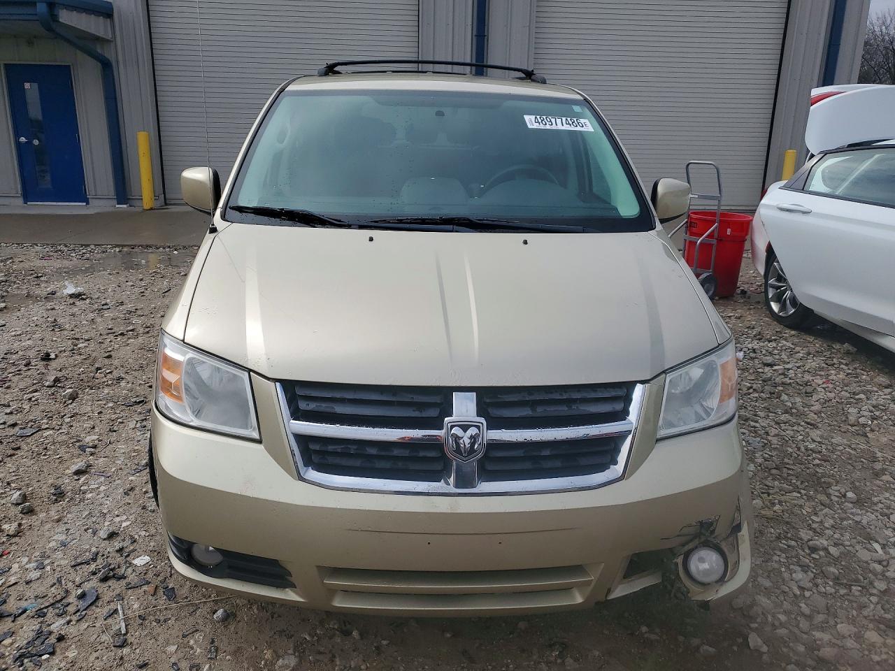 Dodge Caravan Sxt