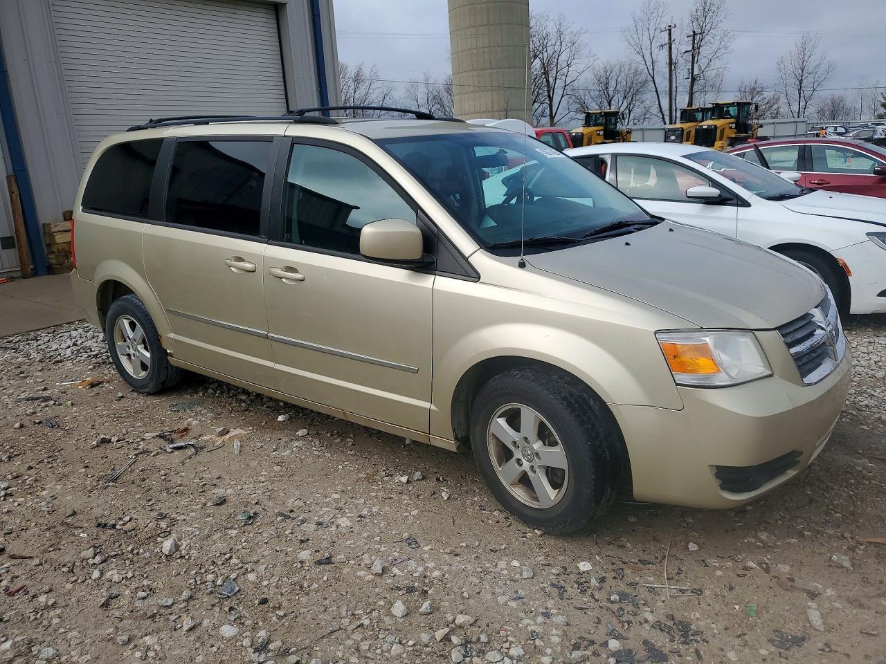 Dodge Caravan Sxt