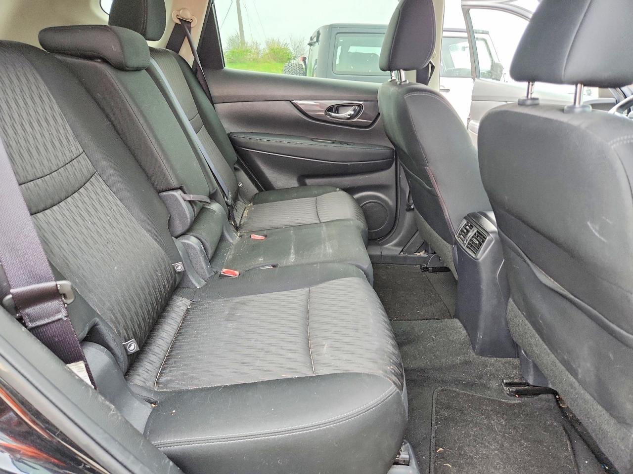 Nissan Rogue Sv