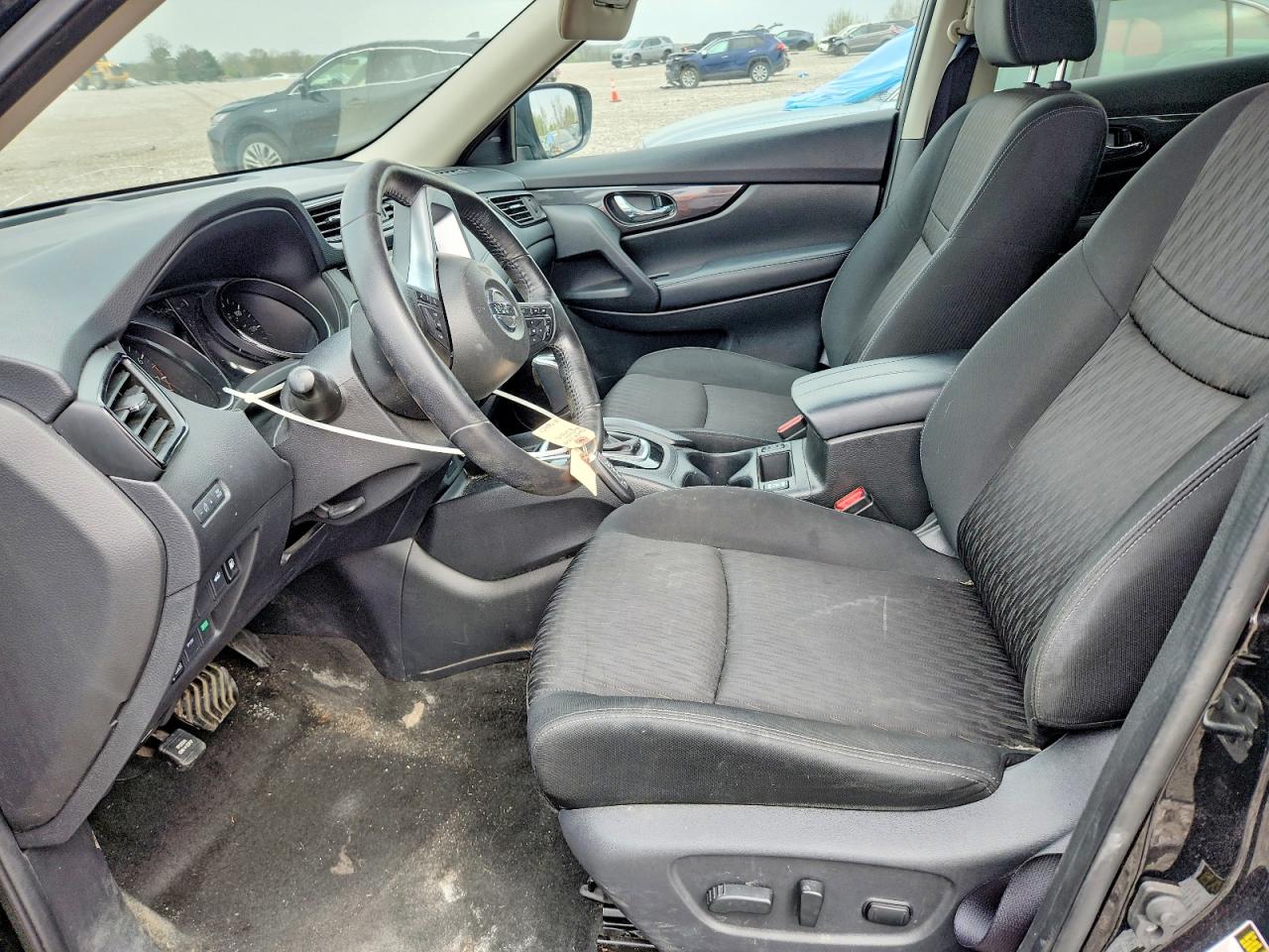 Nissan Rogue Sv
