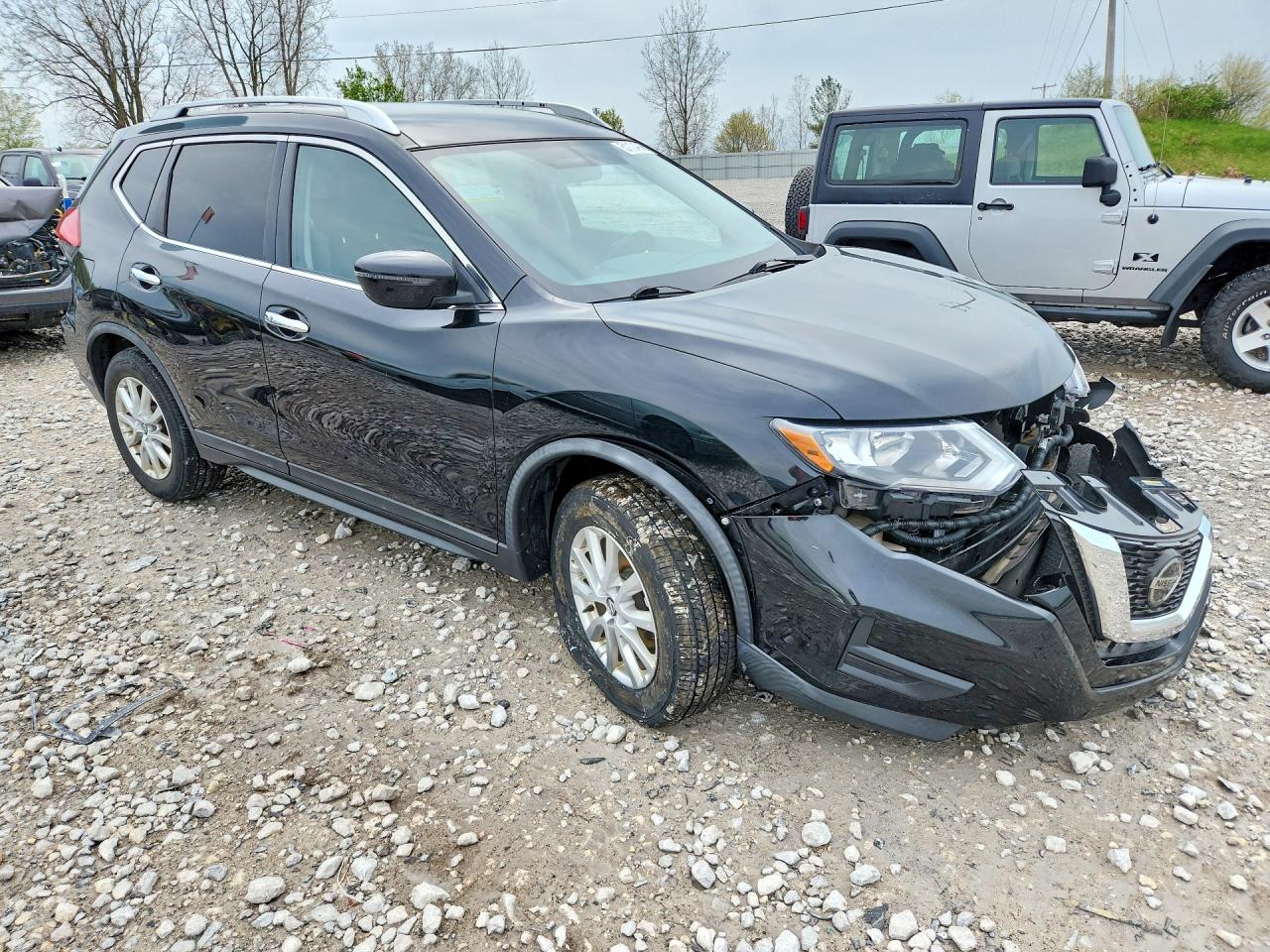 Nissan Rogue Sv