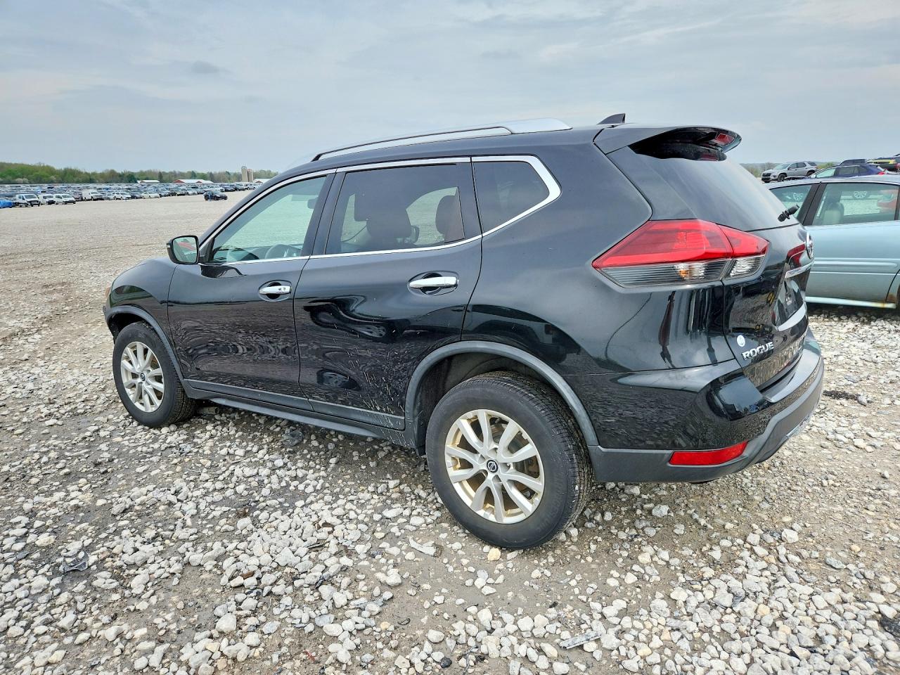 Nissan Rogue Sv