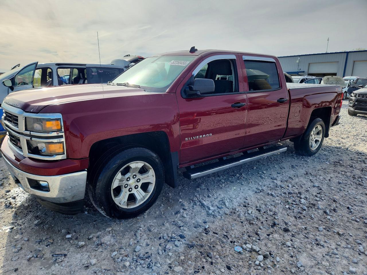 Salvage Chevrolet Silverado Image