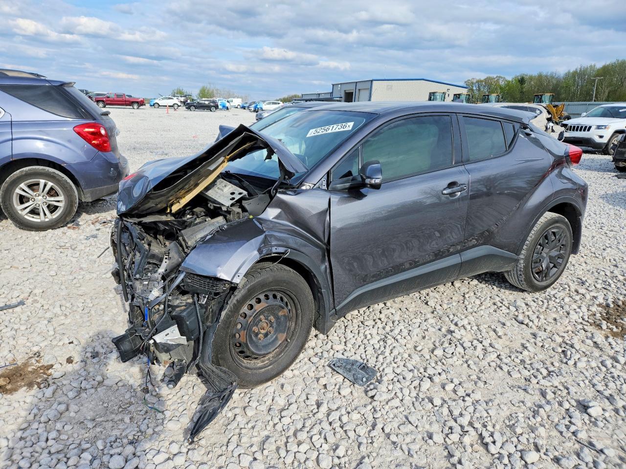 Salvage Toyota C-HR Image