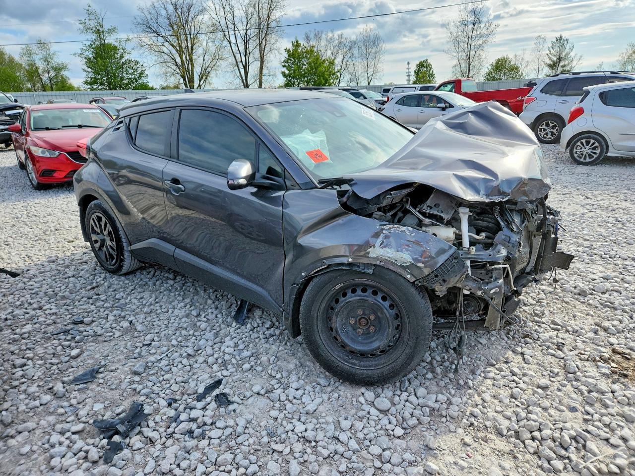 Toyota C-hr Le Le