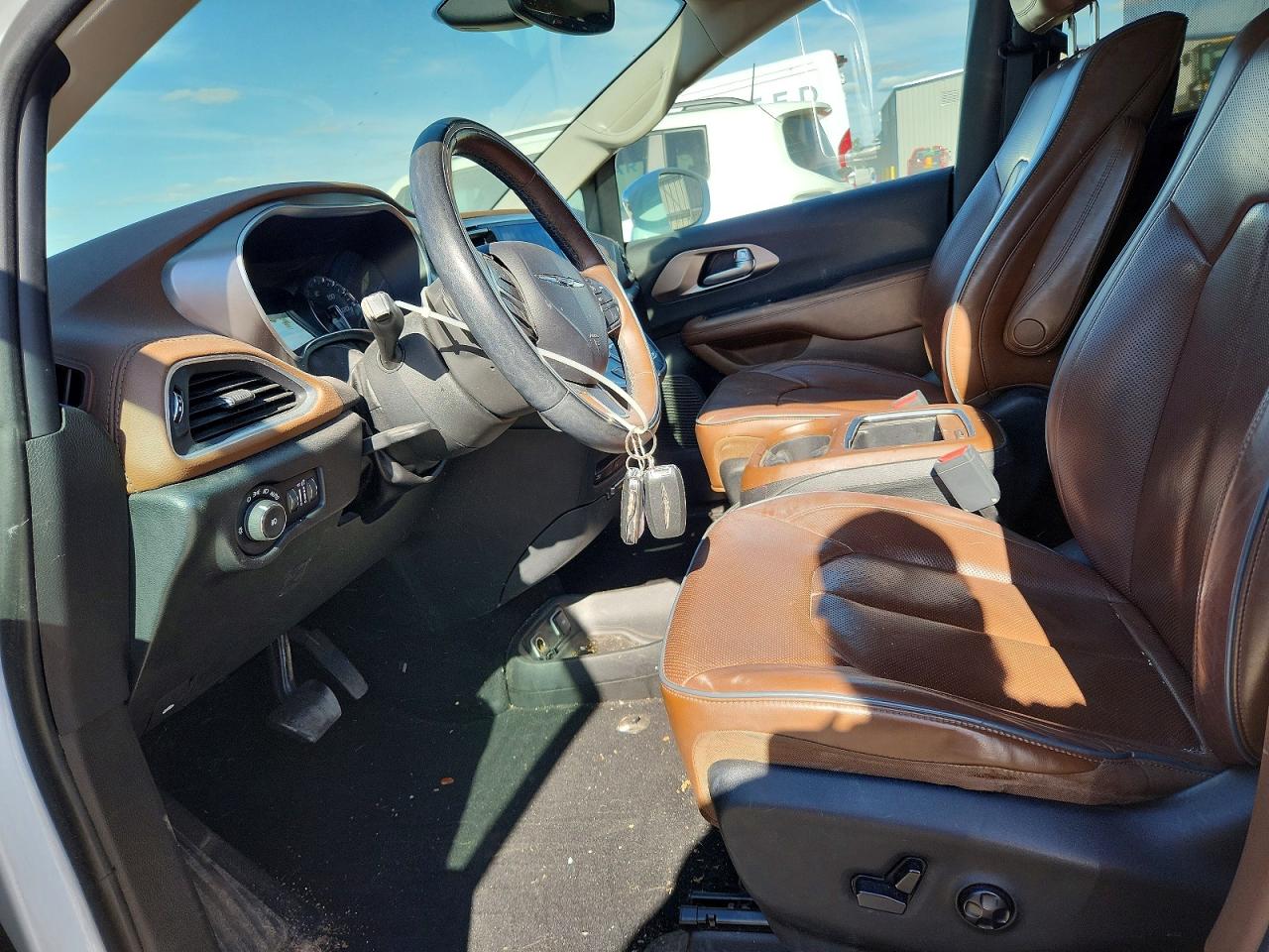 Chrysler Pacifica Limited