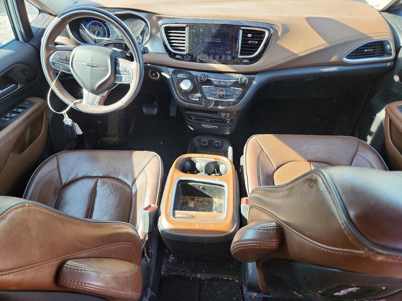 Chrysler Pacifica Limited