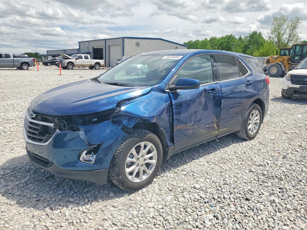 Salvage Chevrolet Equinox Image
