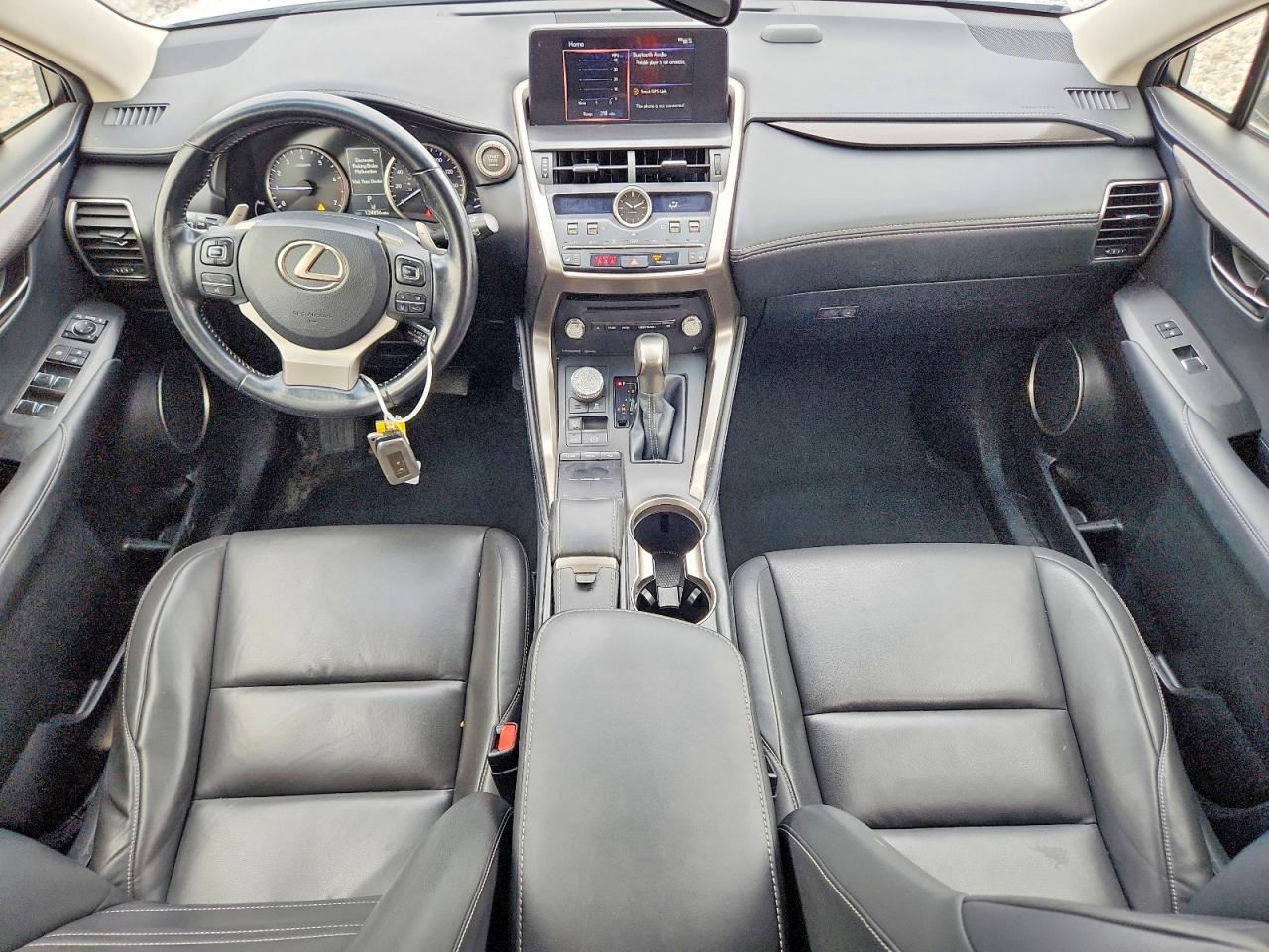Lexus NX Base
