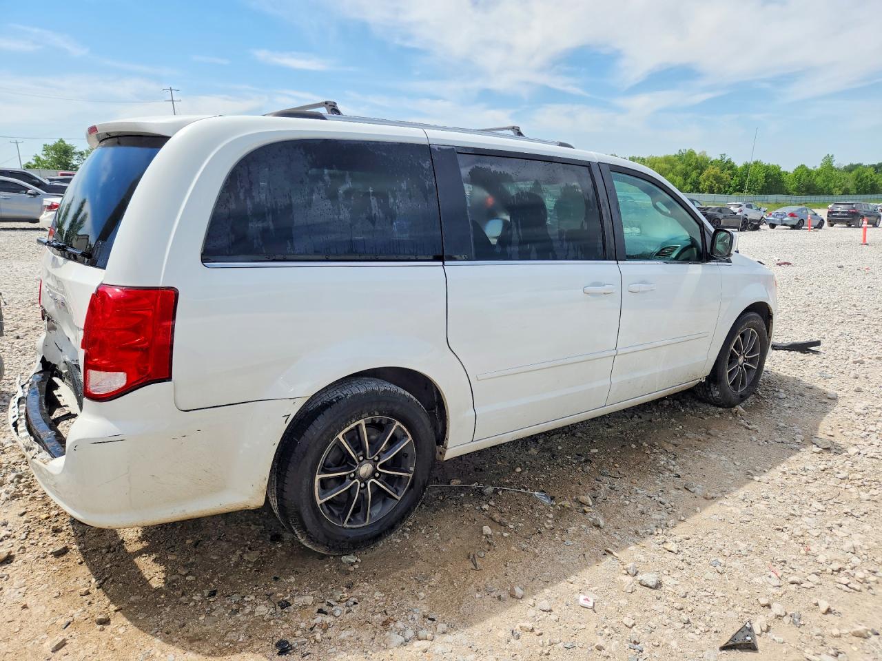 Dodge Caravan Sxt