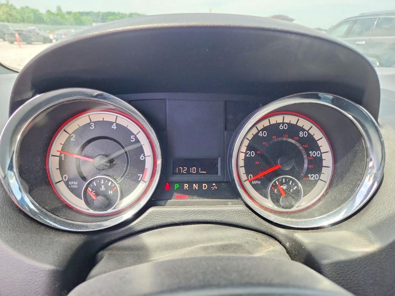 Dodge Caravan Sxt