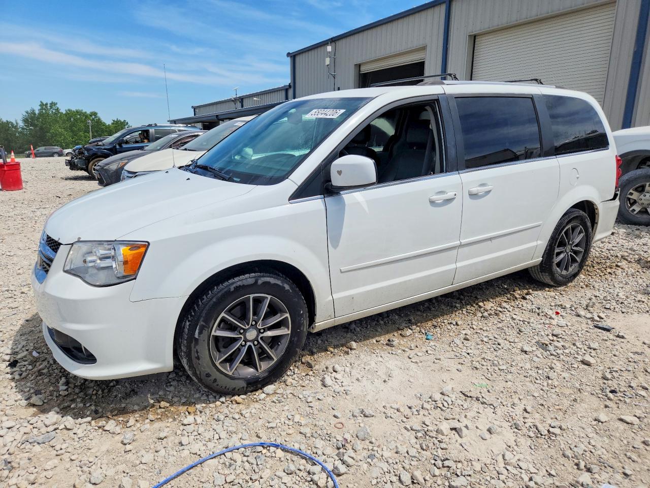 Salvage Dodge Caravan Image