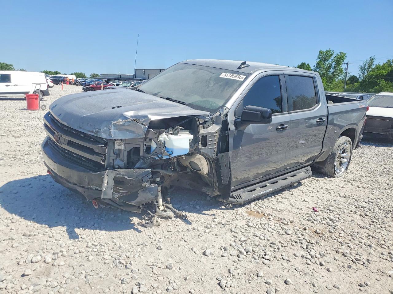 Salvage Chevrolet Silverado Image