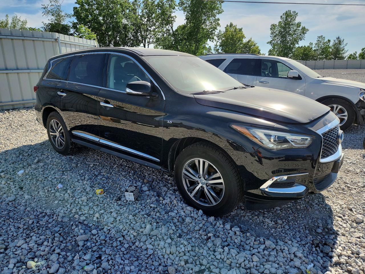 INFINITI Qx Pure