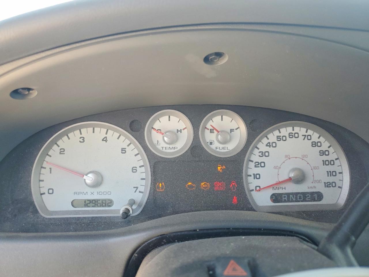 Ford Ranger Super Cab