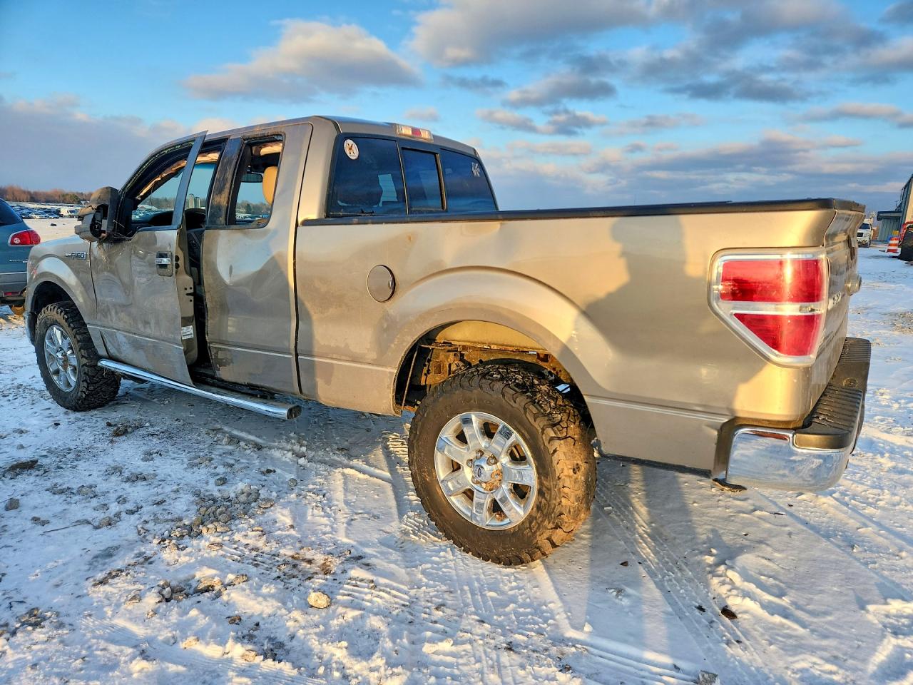 Ford F-150 Super Cab