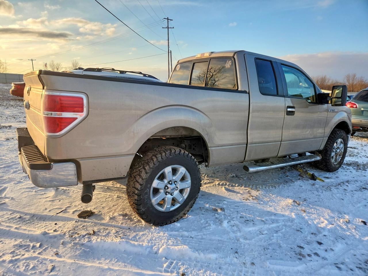 Ford F-150 Super Cab