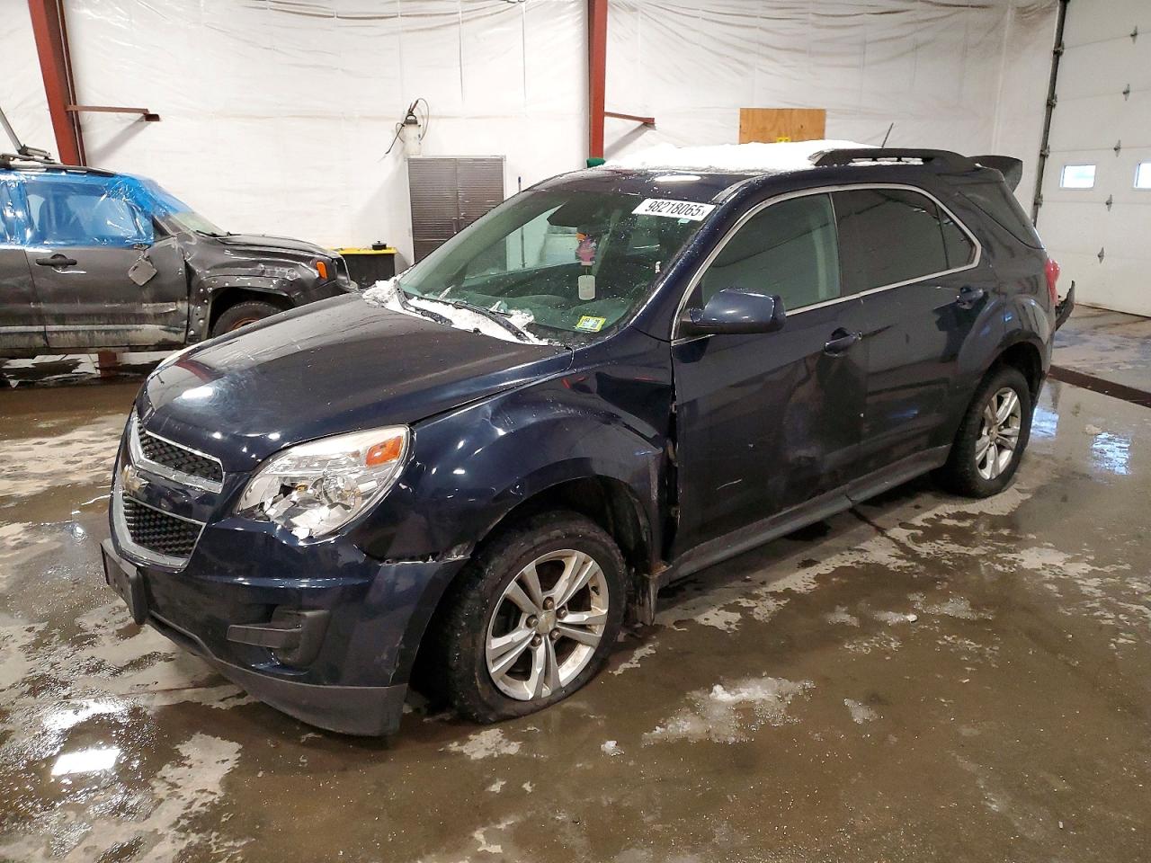 Salvage Chevrolet Equinox Image