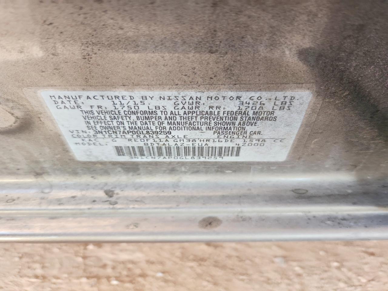 Nissan Versa 1.6 S Plus