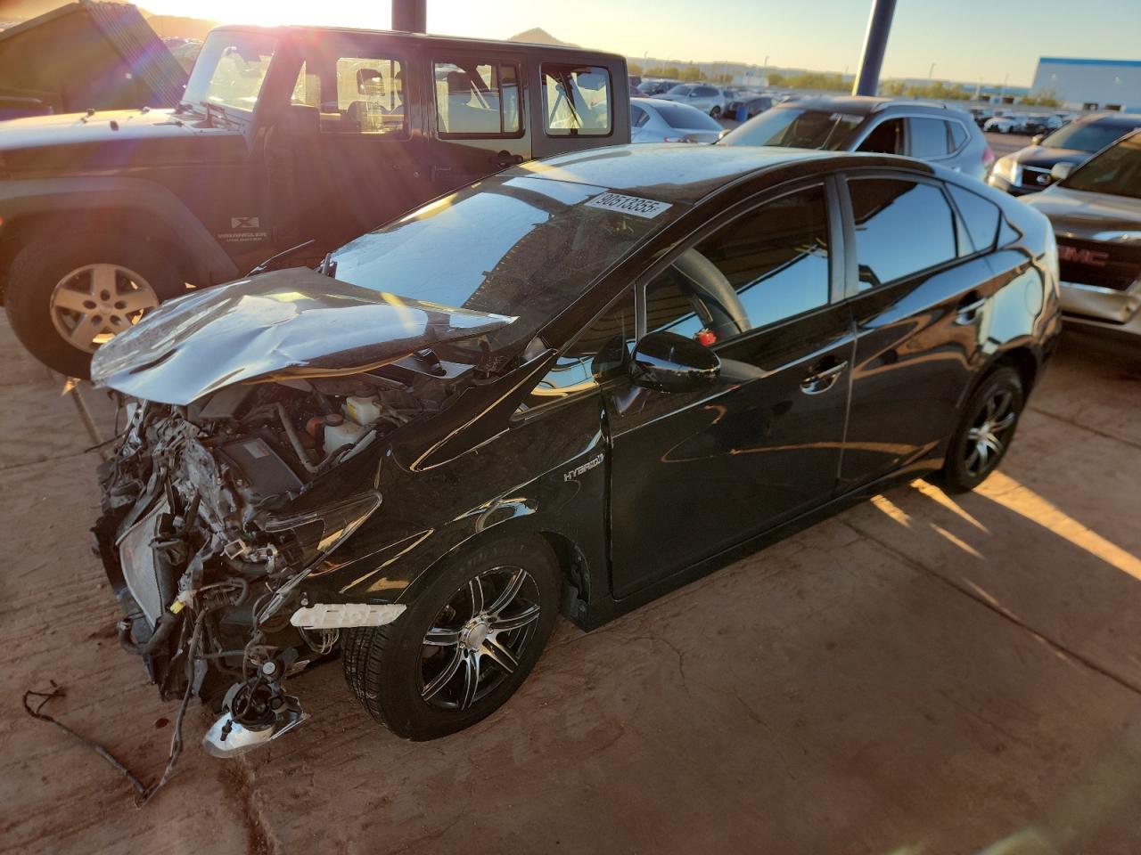 Salvage Toyota Prius Image