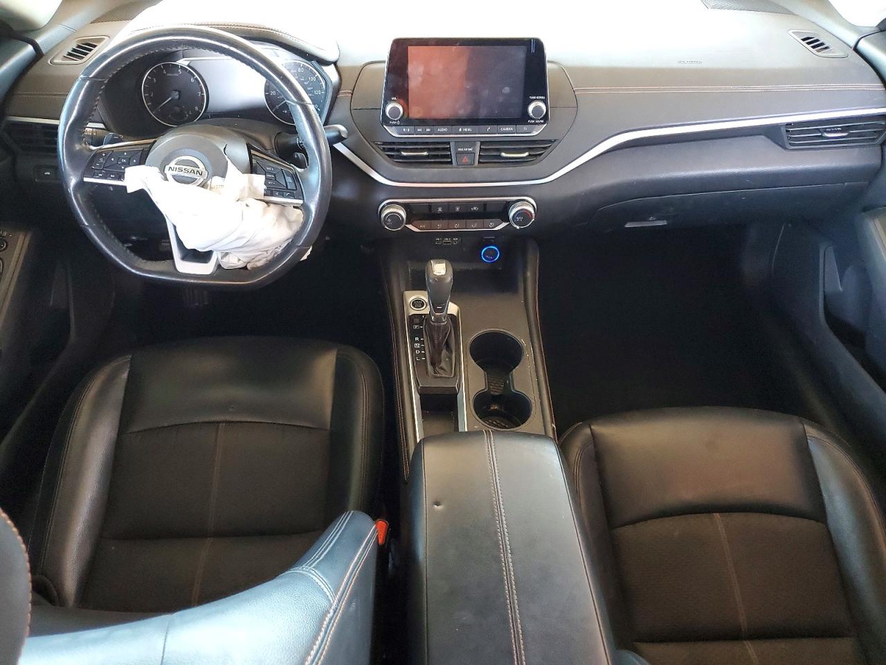 Nissan Altima Sr