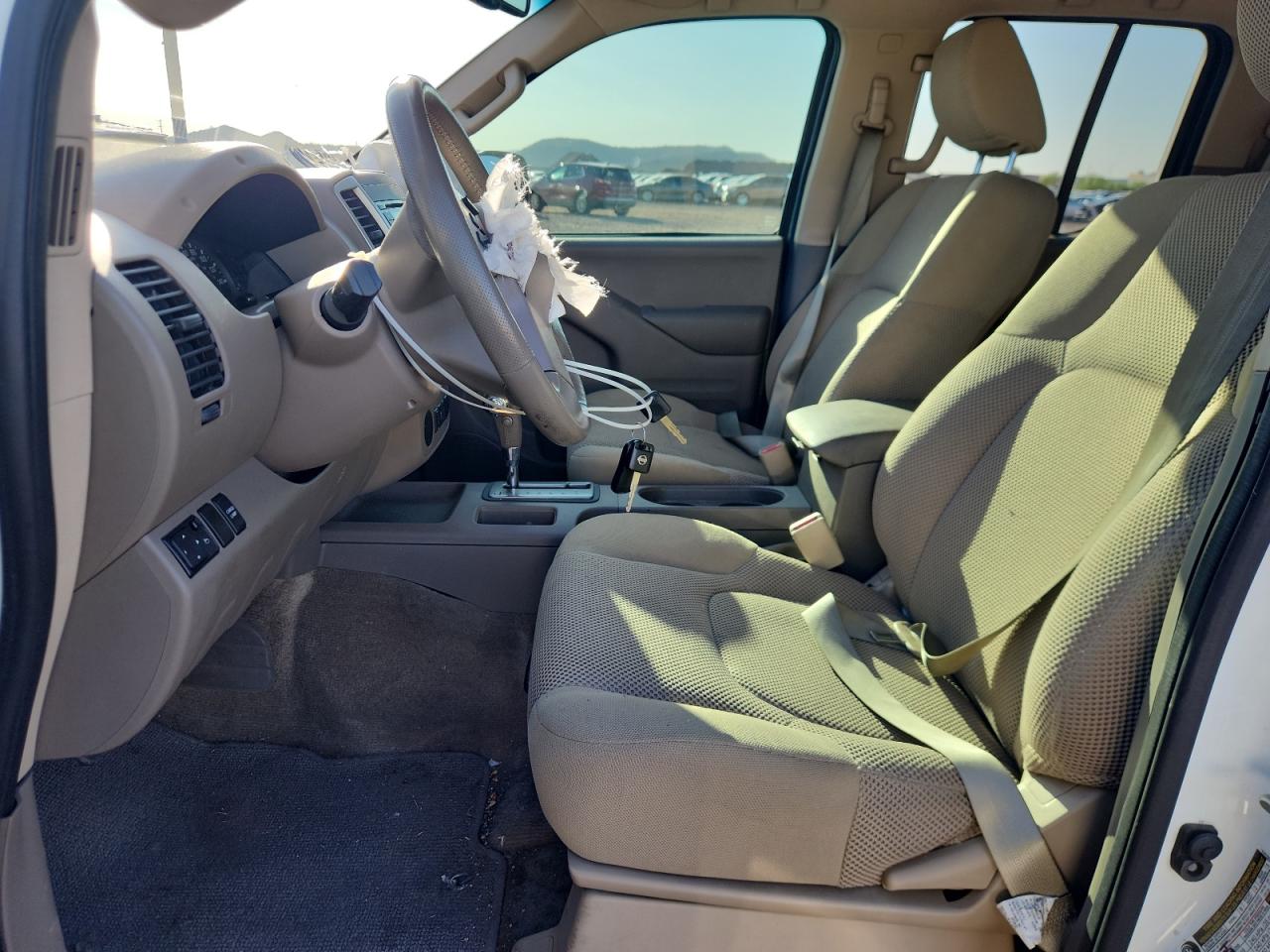 Nissan Frontier S