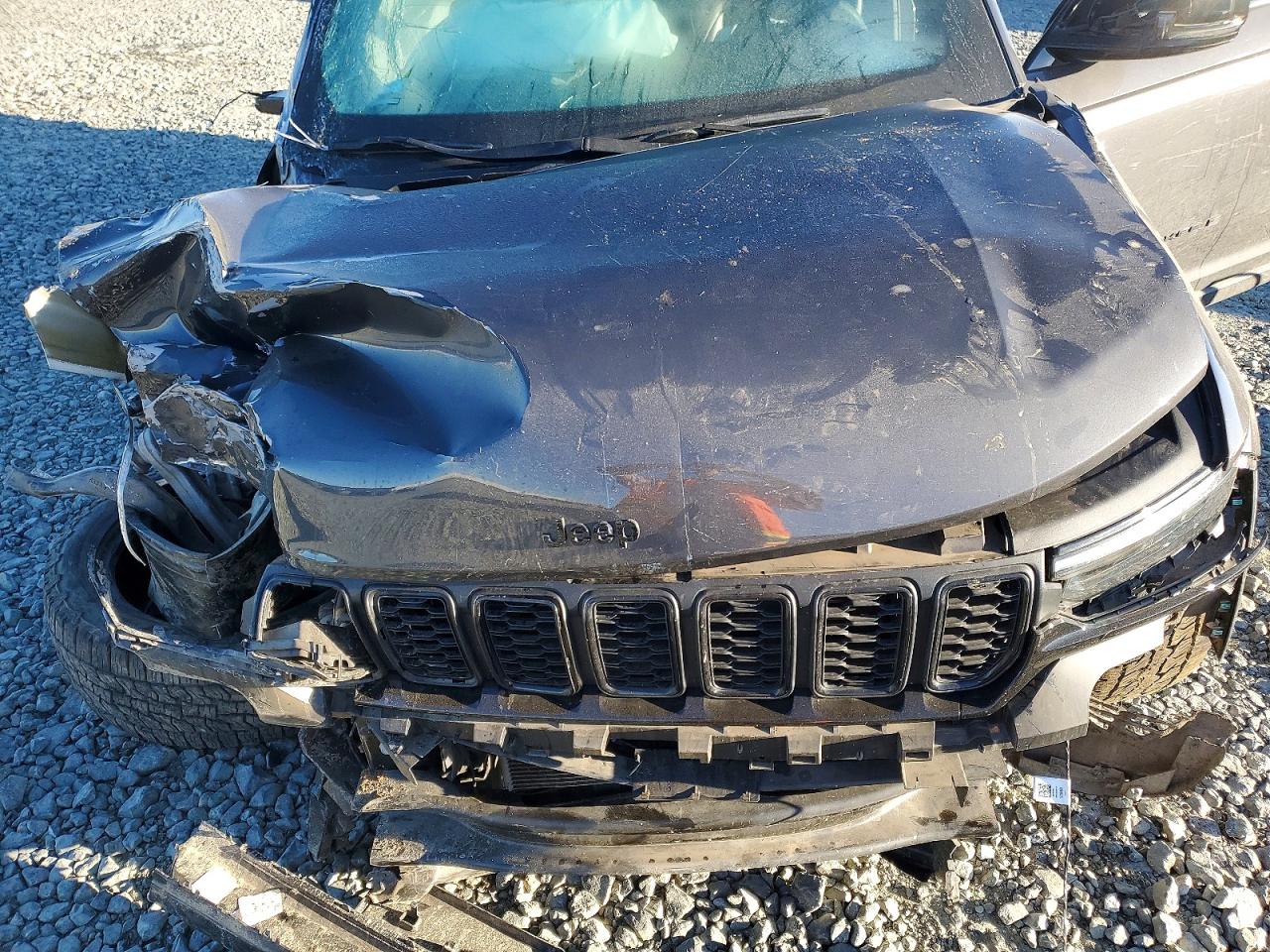Jeep Cherokee Laredo