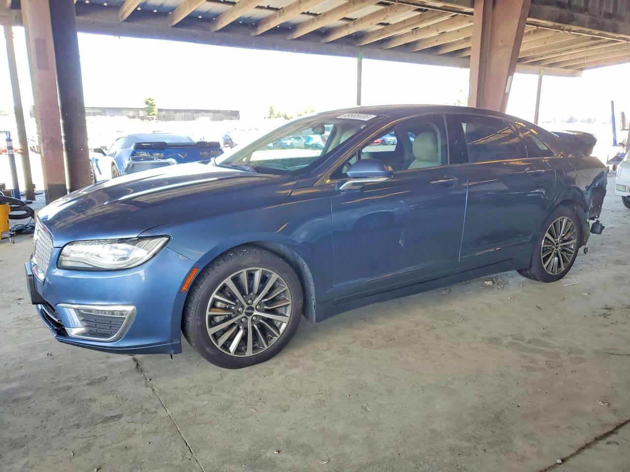 Salvage Lincoln MKZ Image