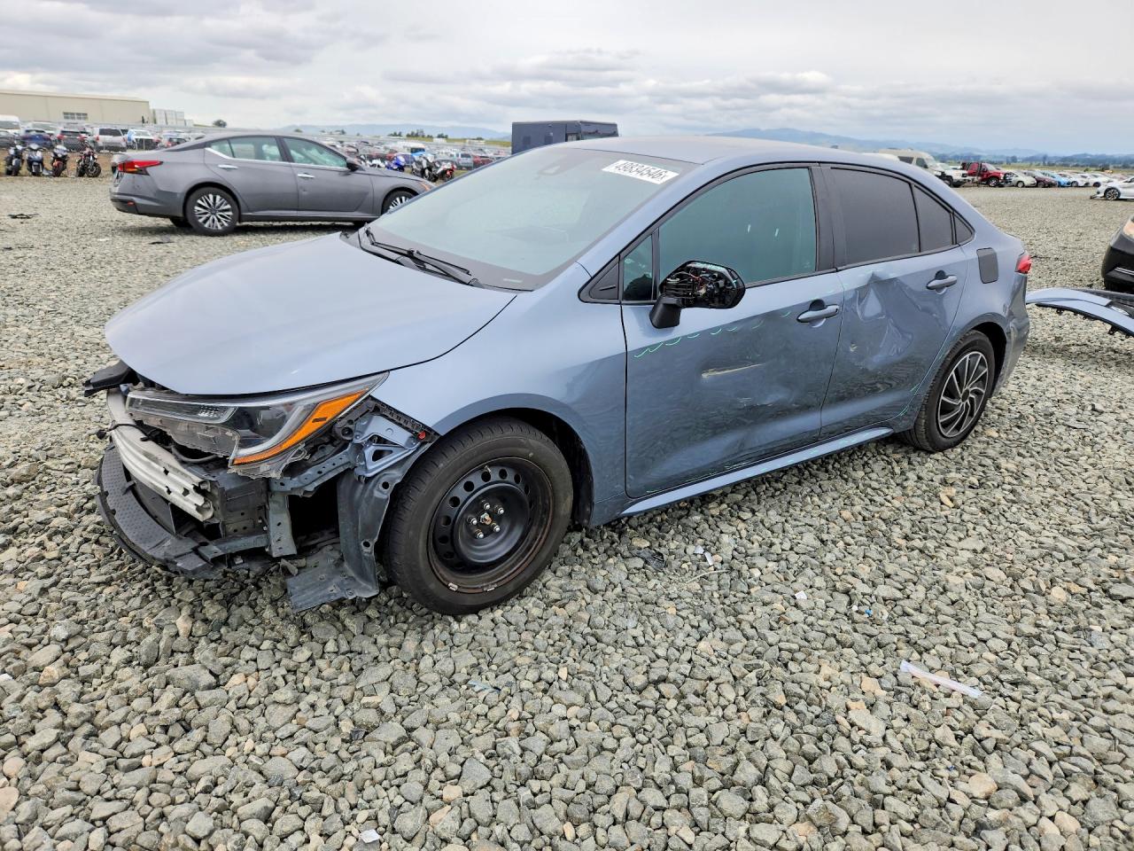 Salvage Toyota Corolla Image