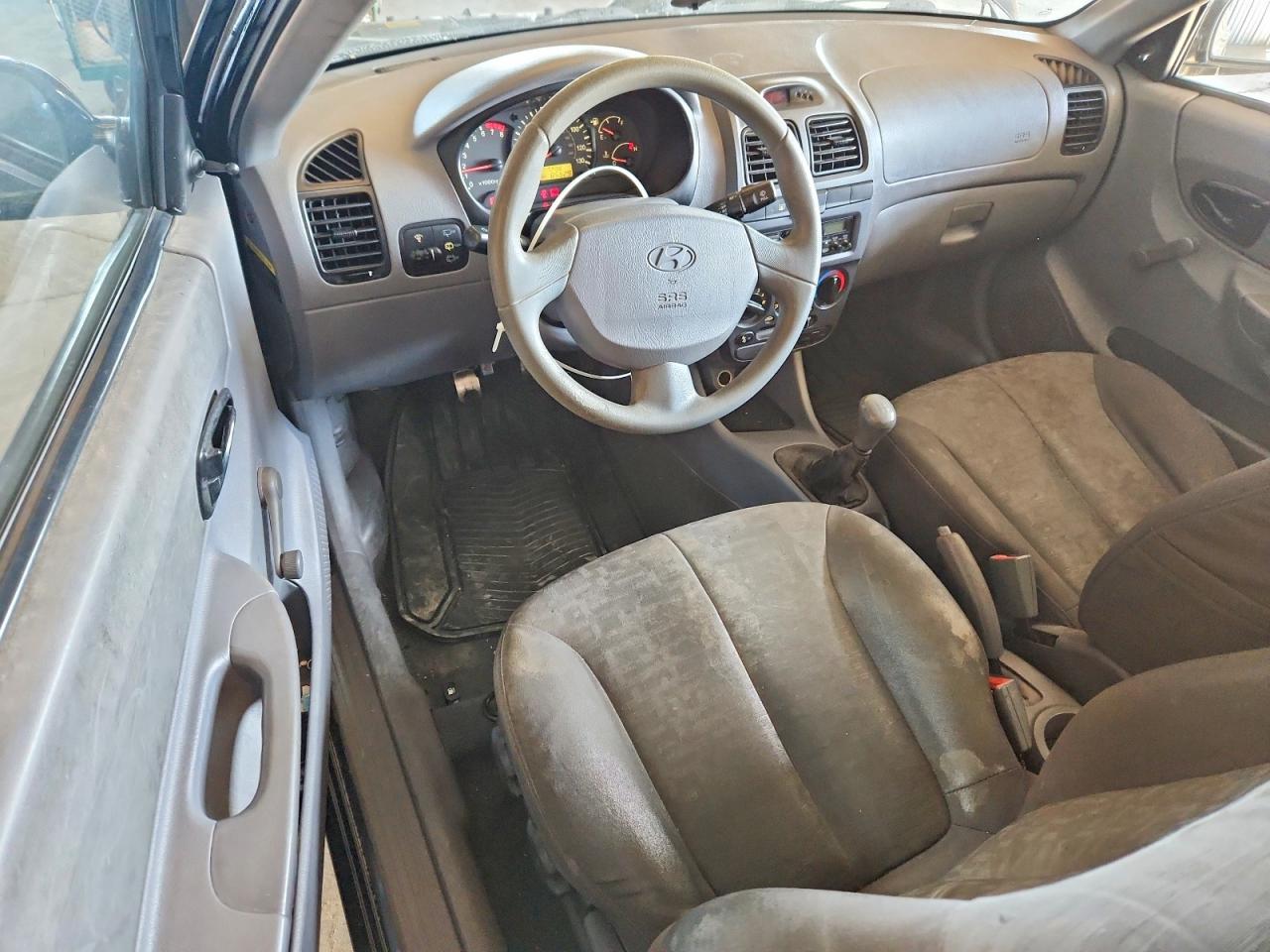 Hyundai ACCENT Gs