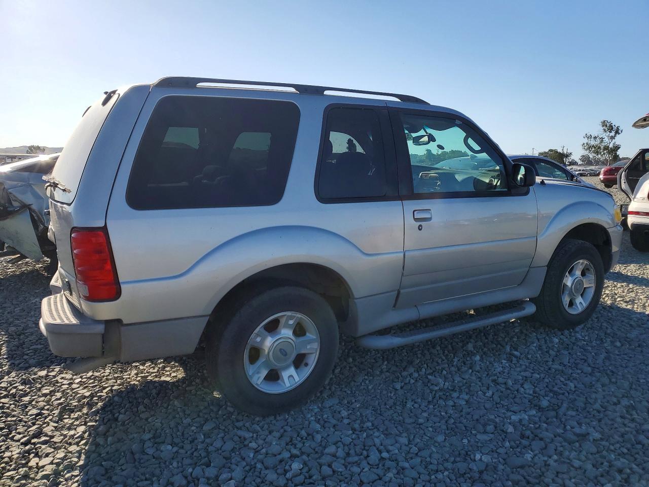 Ford Explorer Sport