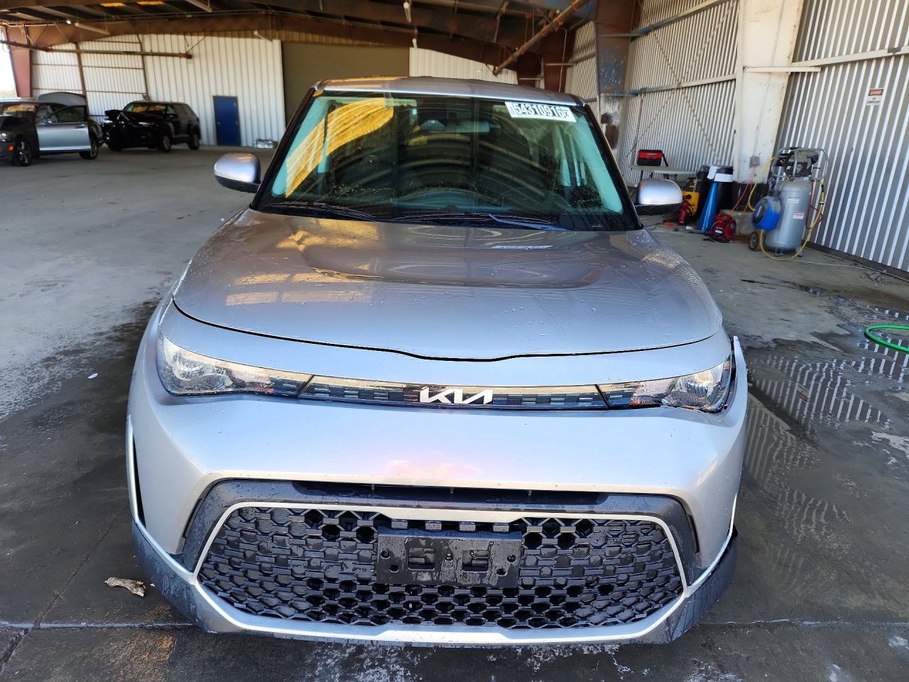 Kia Soul Lx