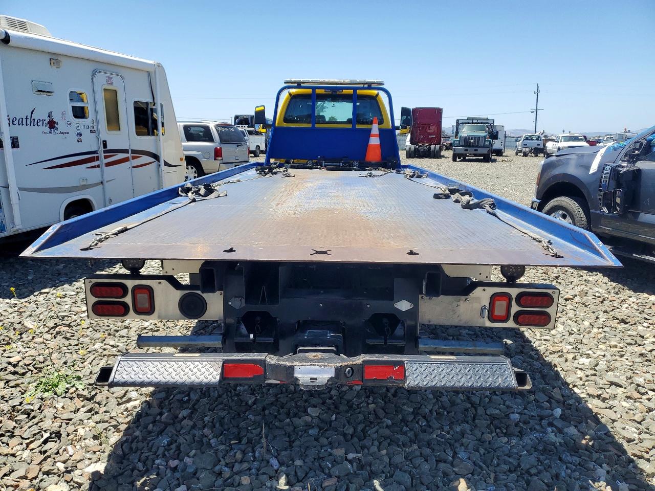 Ford F-650 Super Duty